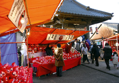 東地域だるま（笠井地区）